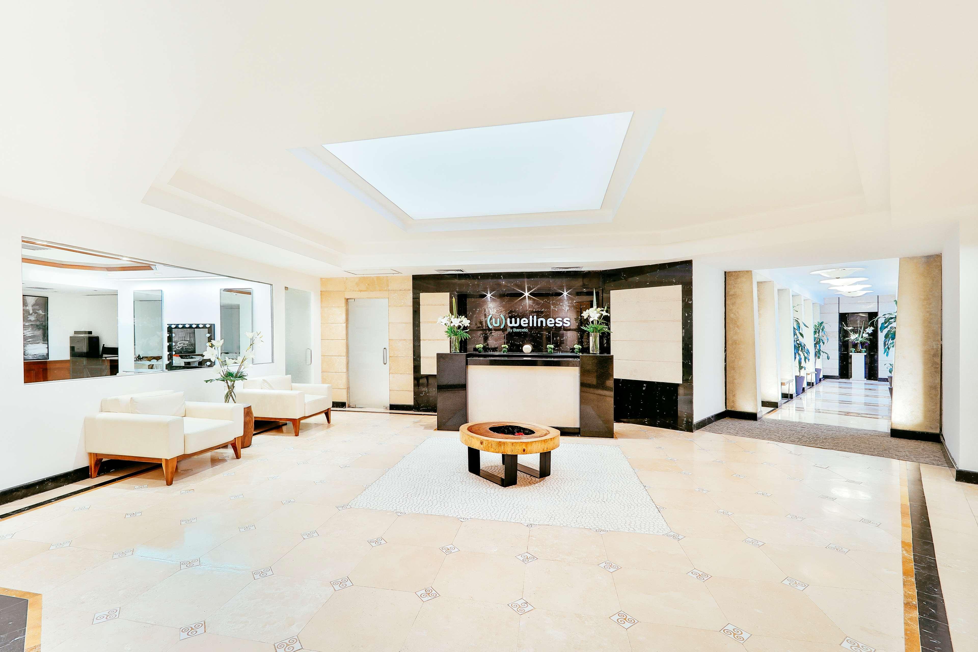 Barcelo Mexico Reforma Hotel Bagian luar foto The lobby of the hotel