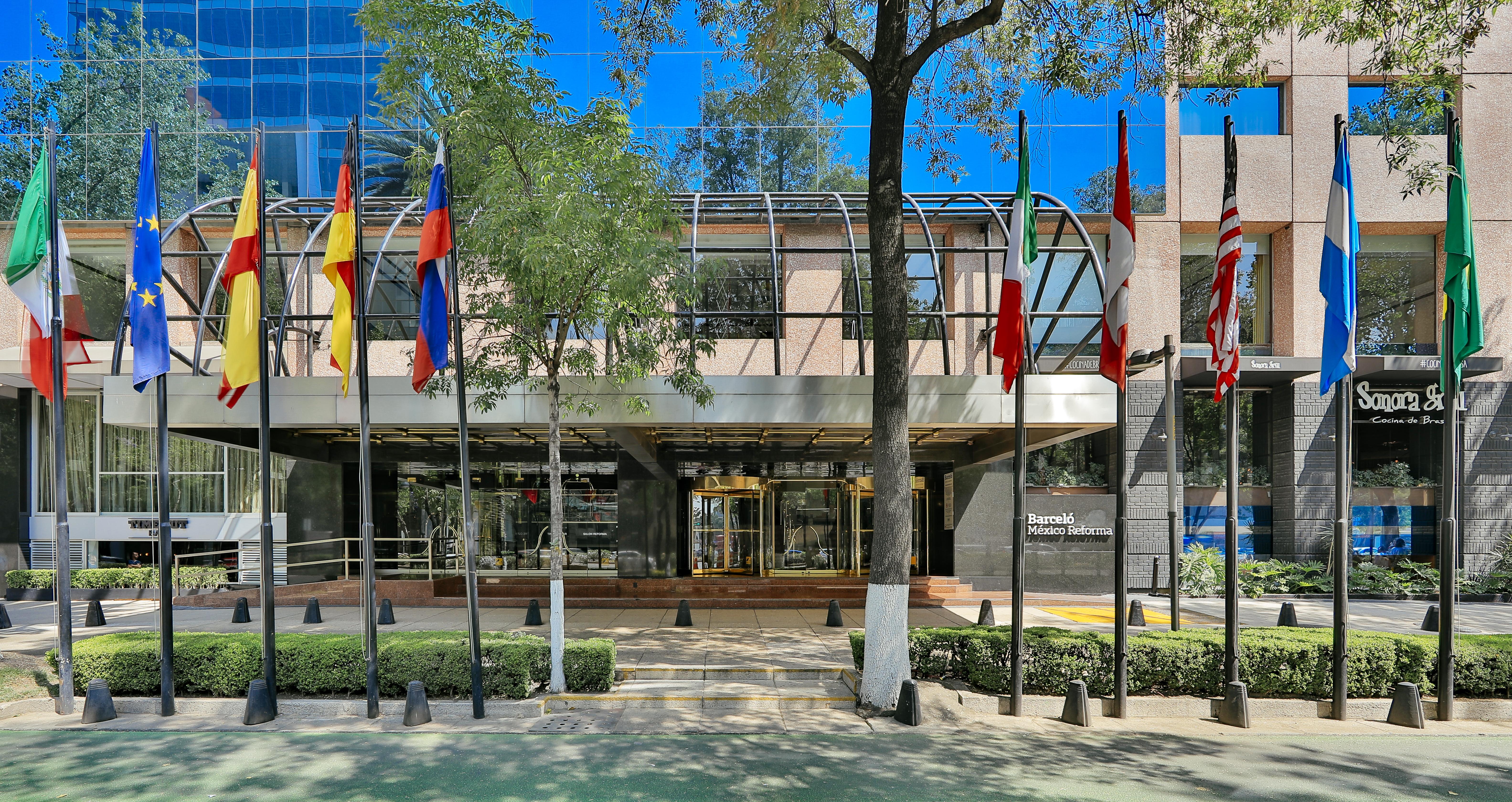 Barcelo Mexico Reforma Hotel Bagian luar foto Embassy of the Republic of Korea in Mexico City